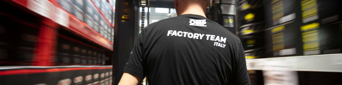 Immagine di un componente del Factory Team Italy di OMP