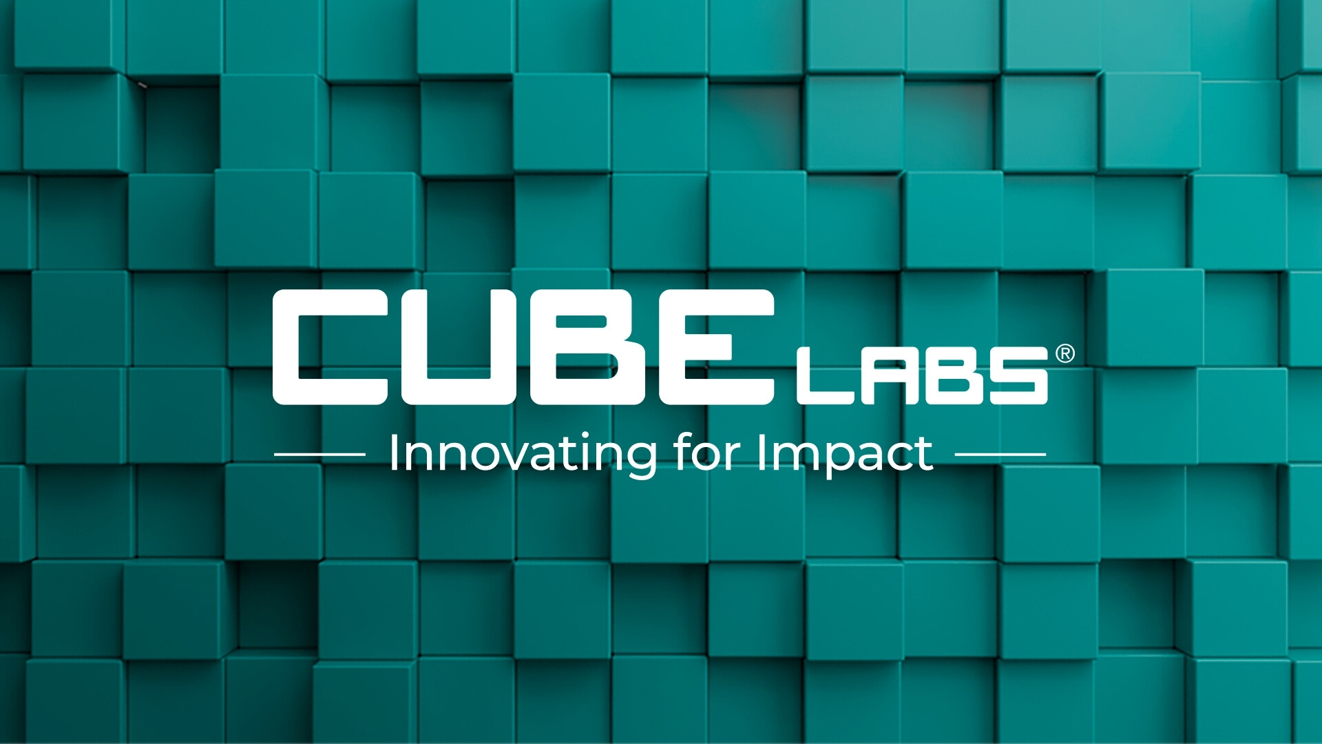 Logo bianco Cube Labs su sfondo a cubi 