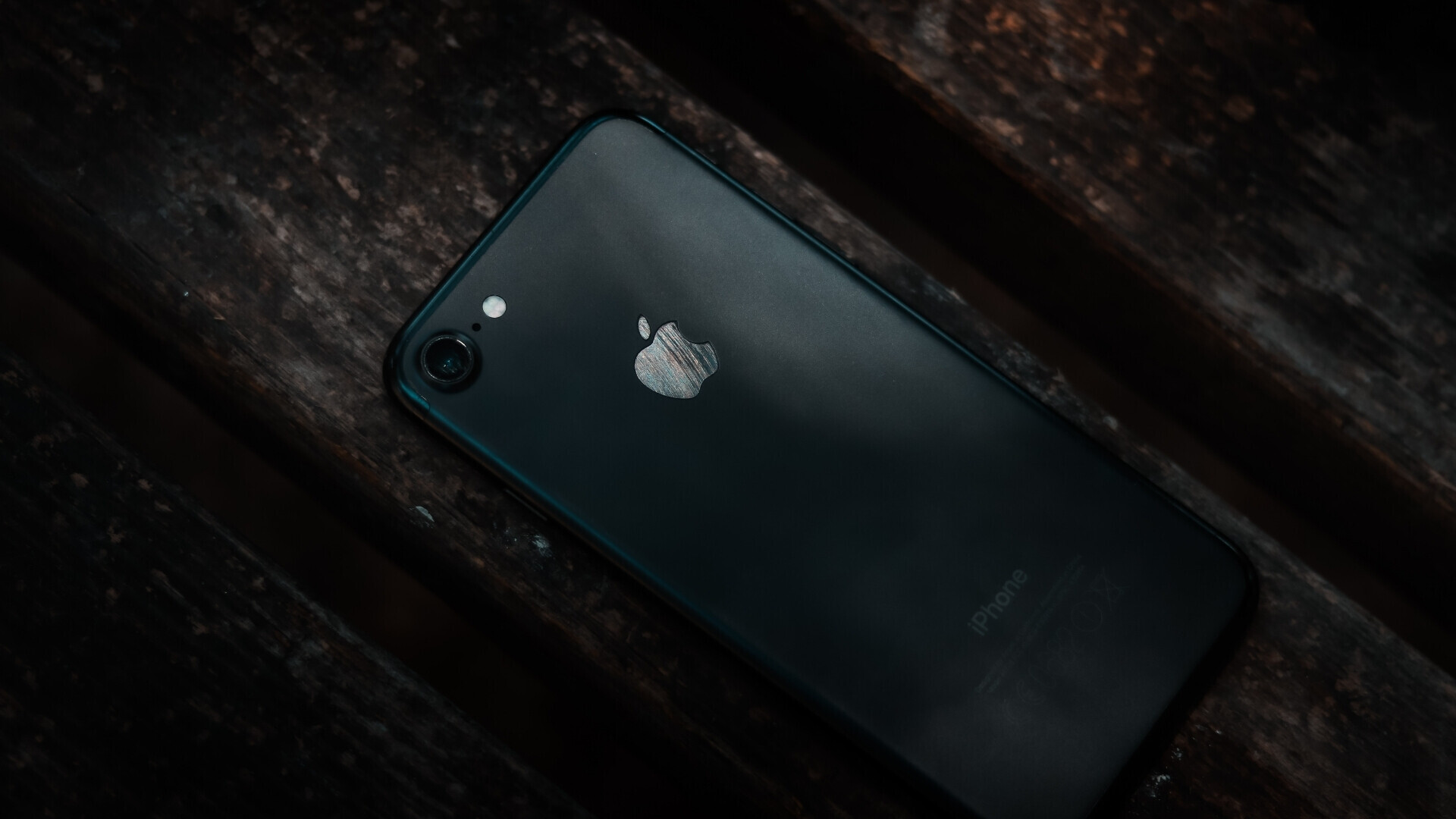 Smartphone iPhone di colore nero