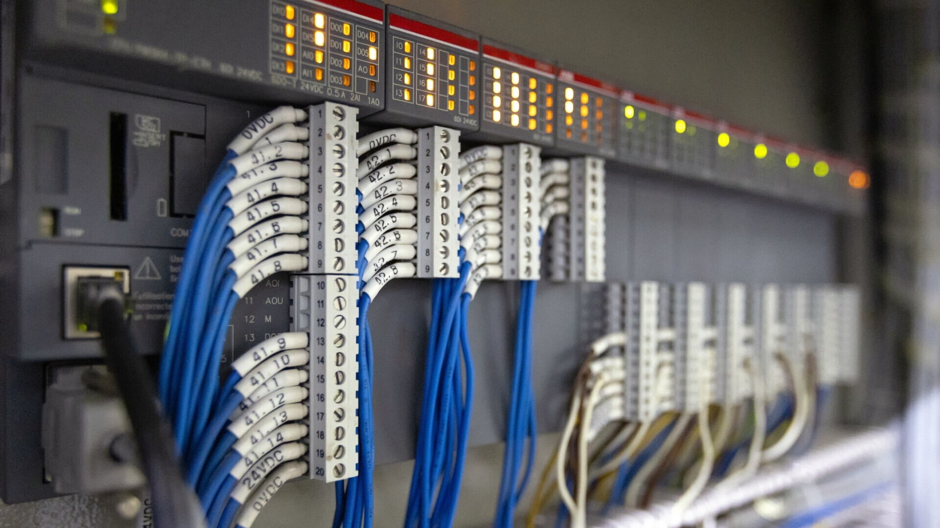 Elettronica_websim10