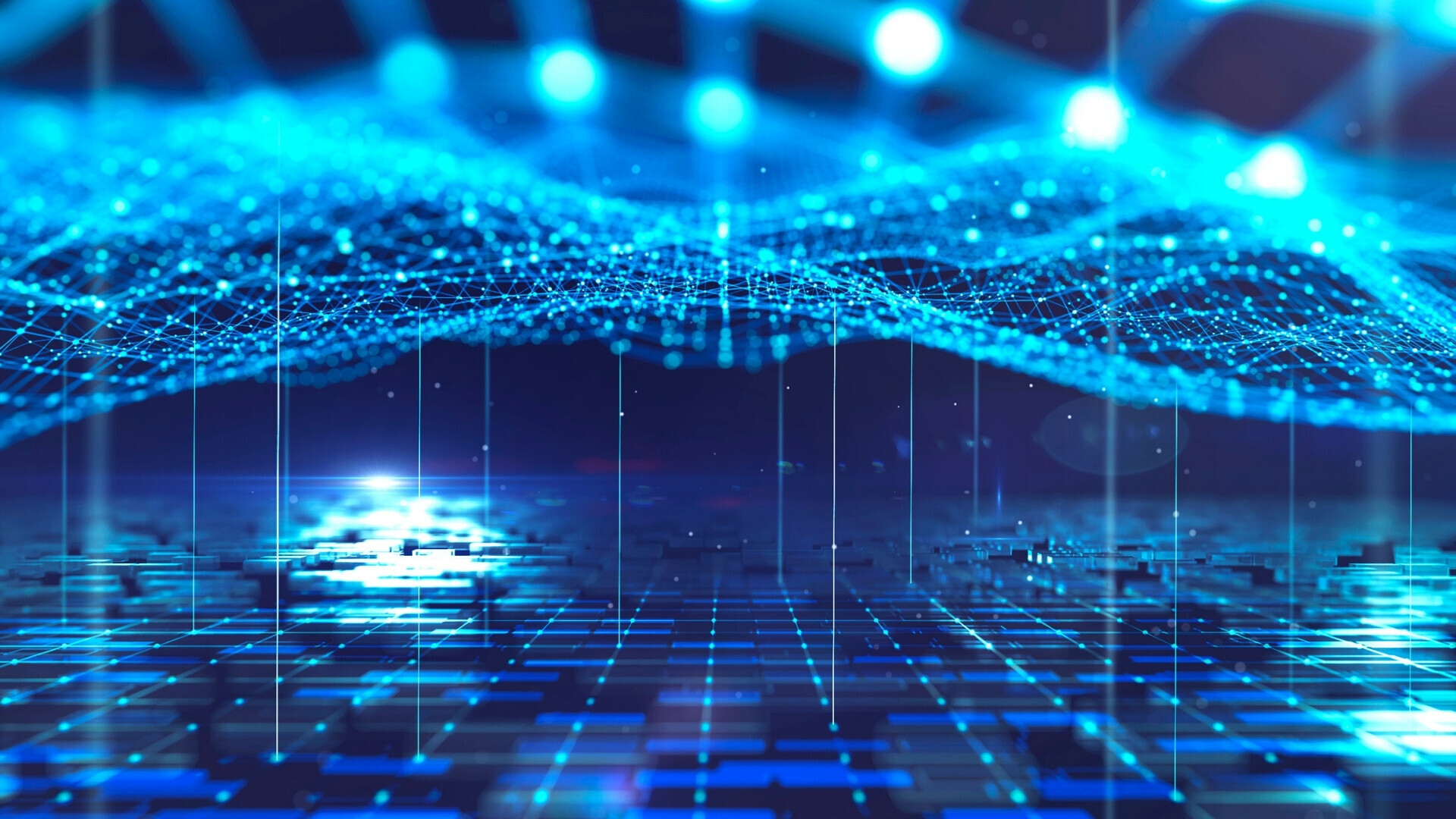 Immagine astratta in primo piano dell’hardware di un computer con pattern ondulato di connessioni dati di rete.